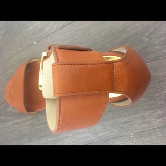 Michael Kors Block Heel Sandals - Picture 8 of 10